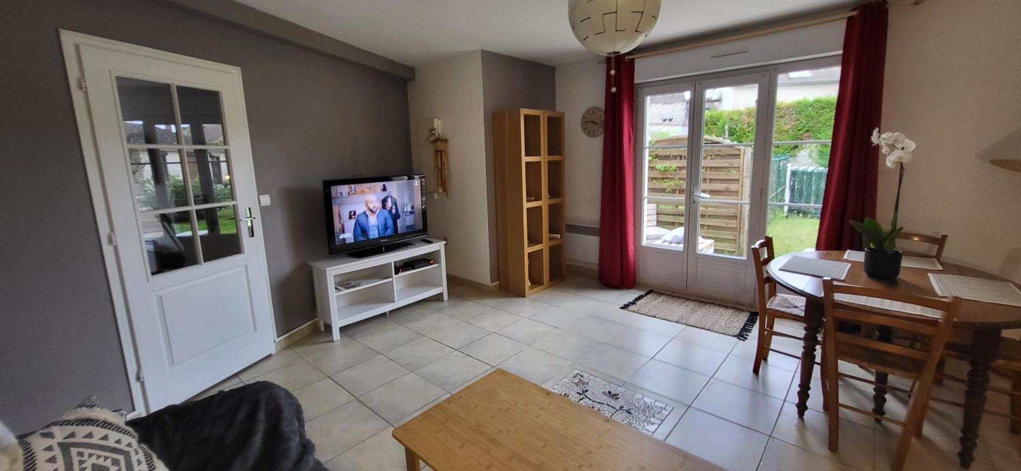 Maison De Plein Pied Avec Jardin Privatif Centre Ville Milly-la-Foret Zewnętrze zdjęcie